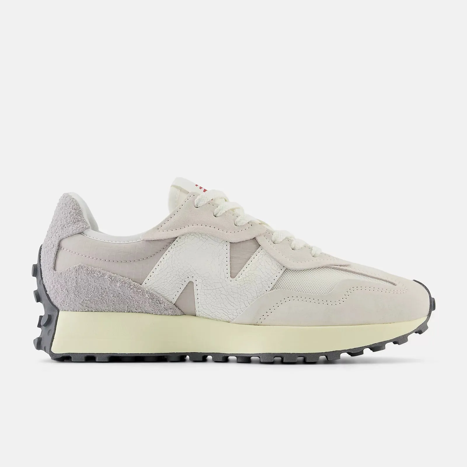 327 in Sea salt & raincloud | New Balance | EQVVS WOMEN