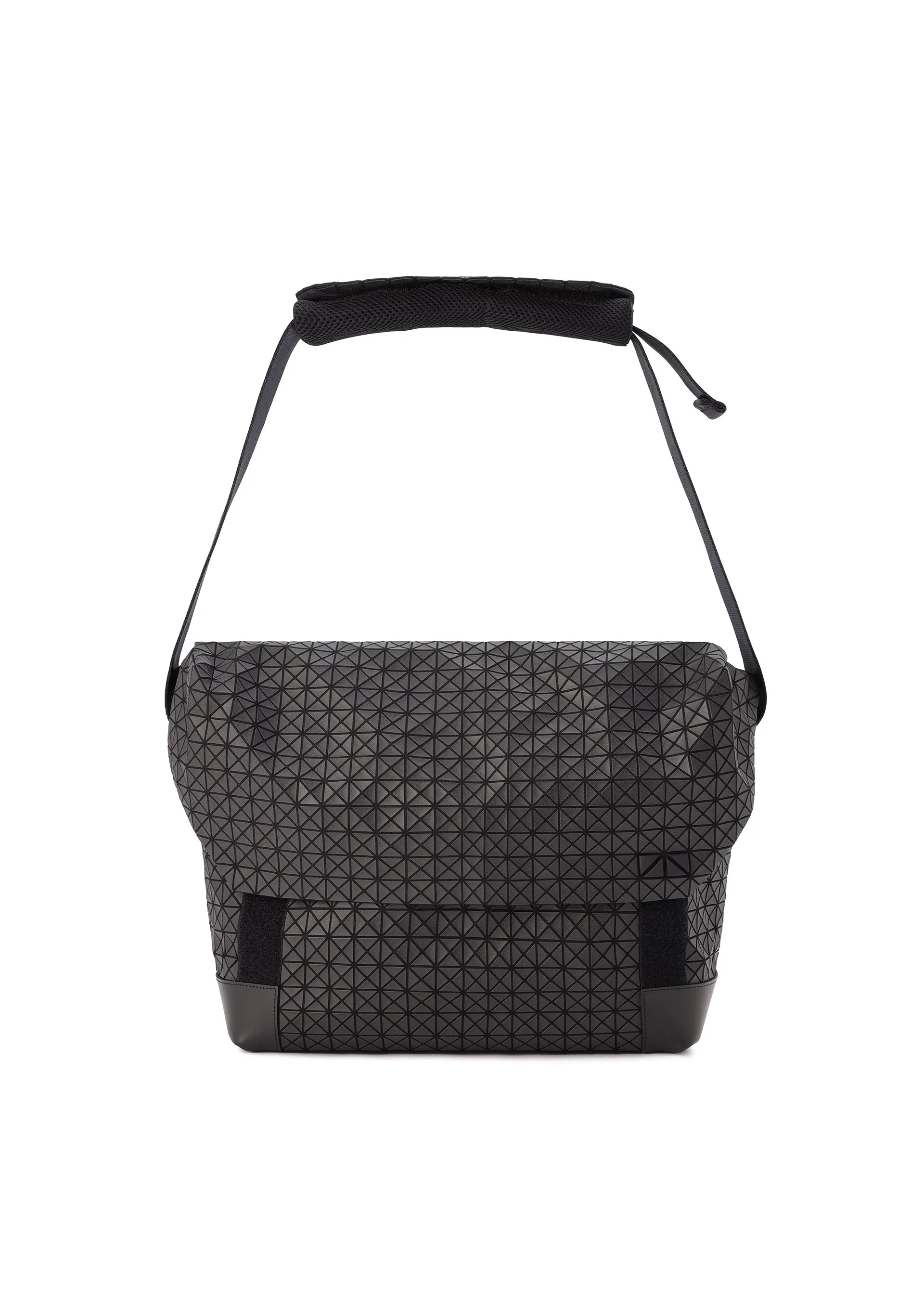 BAO BAO ISSEY MIYAKE  SLING SHOULDER BAG   