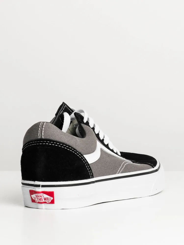 Boathouse MENS VANS OLD SKOOL SNEAKERS - CLEARANCE