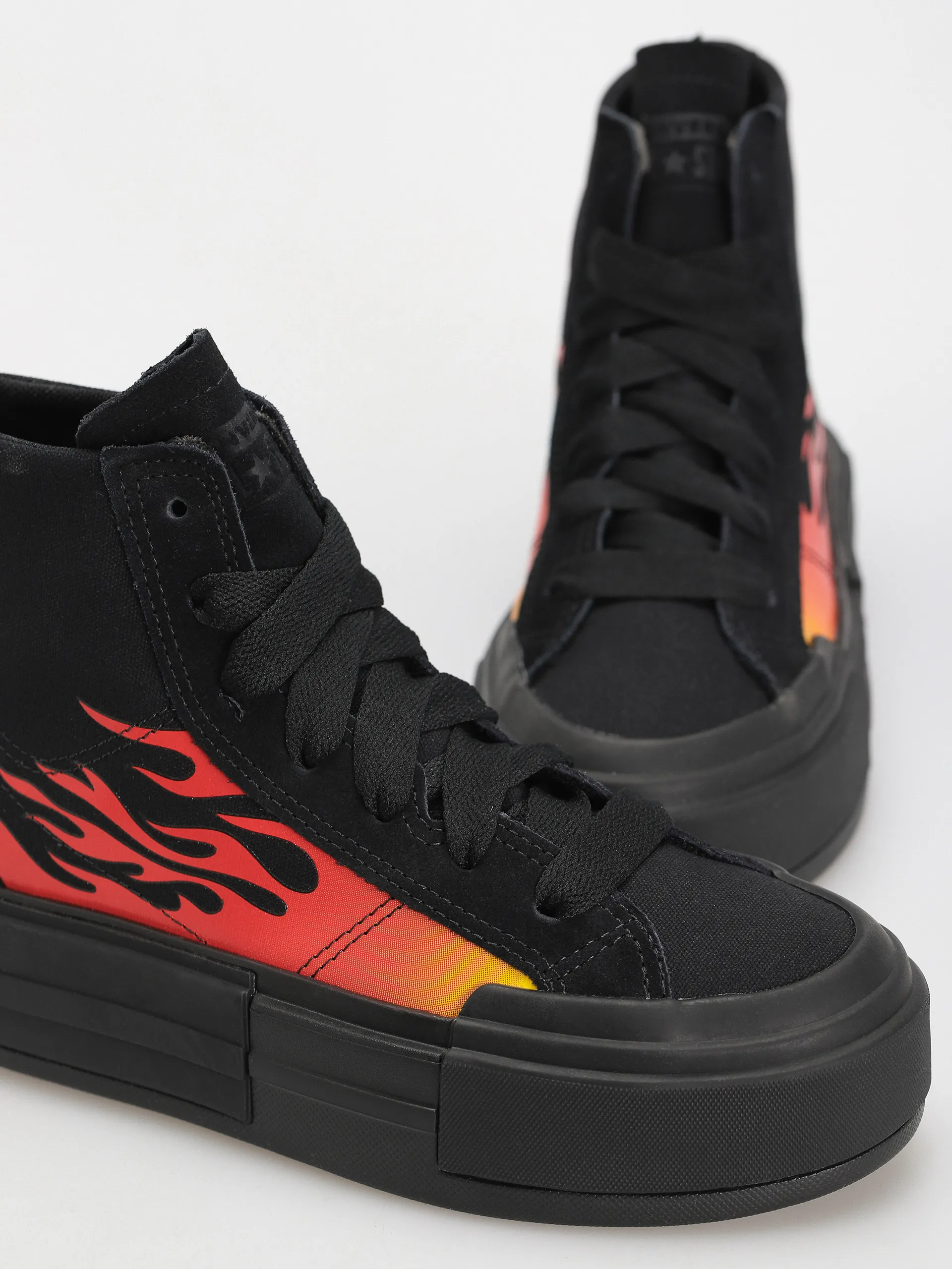 Converse Chuck Taylor All Star Cruise Hi Chucks (flames/black)