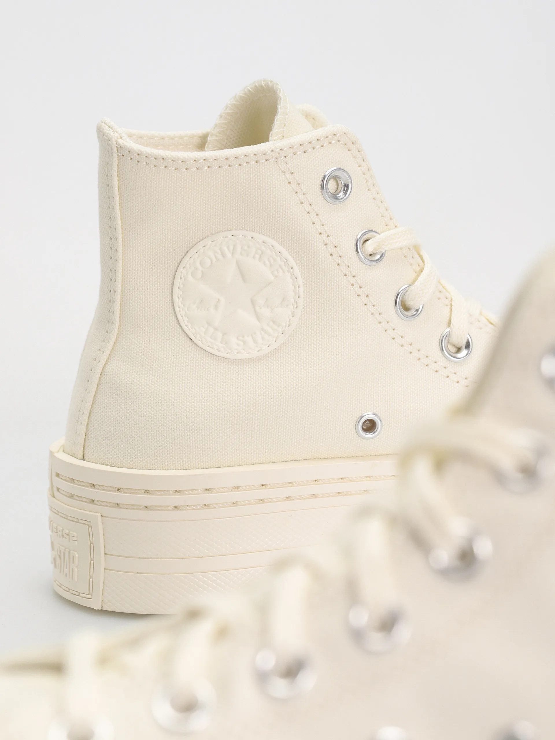 Converse Chuck Taylor All Star Modern Lift Hi Wmn Chucks (khaki/off white)