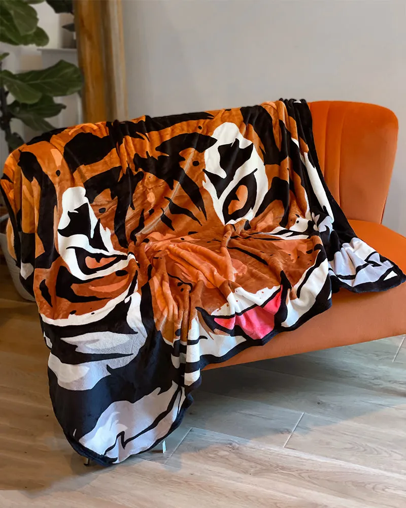 Eye of the Tiger Throw Blanket