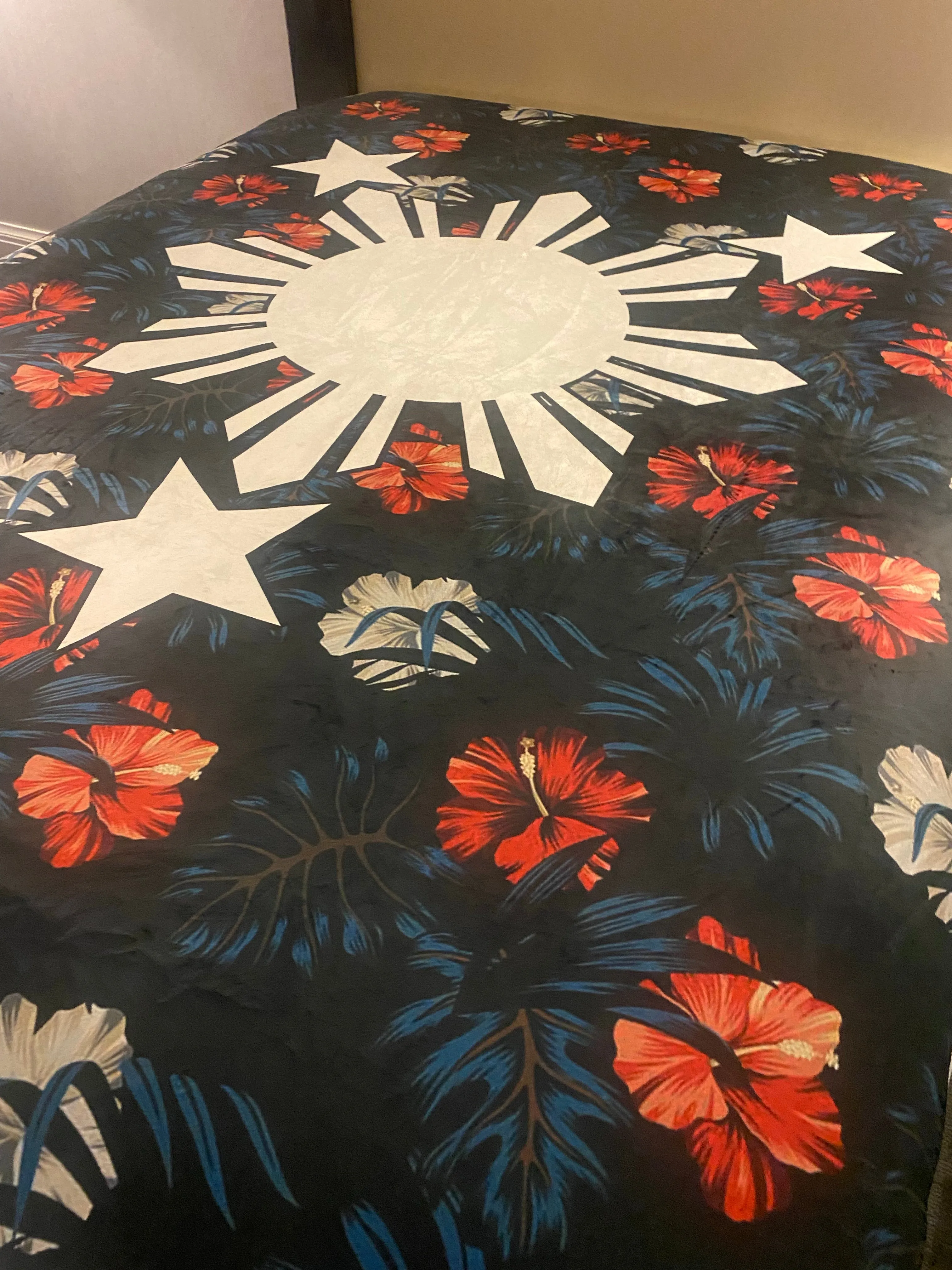 Filipino Floral 3 Stars and Sun Sherpa Fleece Blanket