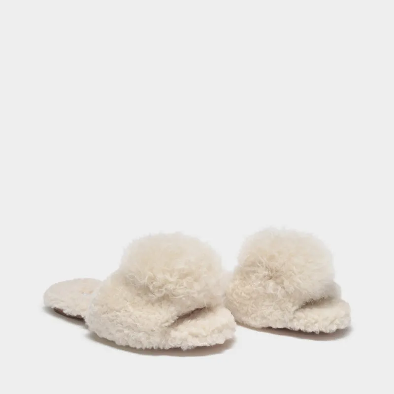 Foxy Sandals in Beige Shearling