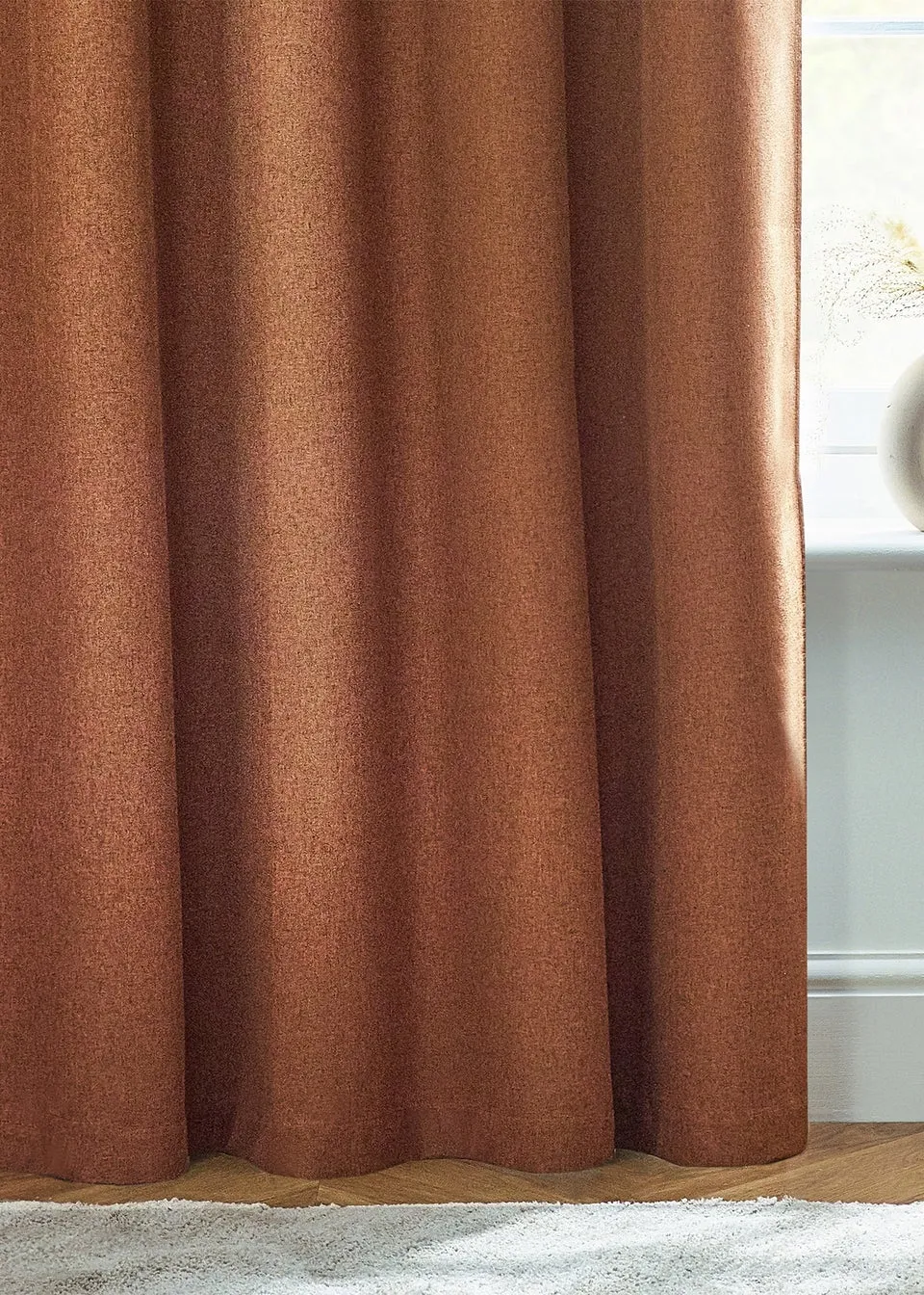 furn. Dawn 100% Blackout Thermal Eyelet Curtains