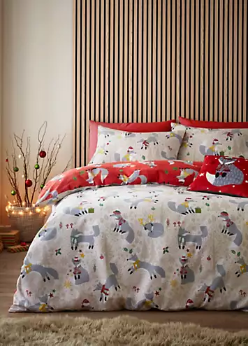 Fusion Christmas Foraging Fox Duvet Cover Set | Kaleidoscope