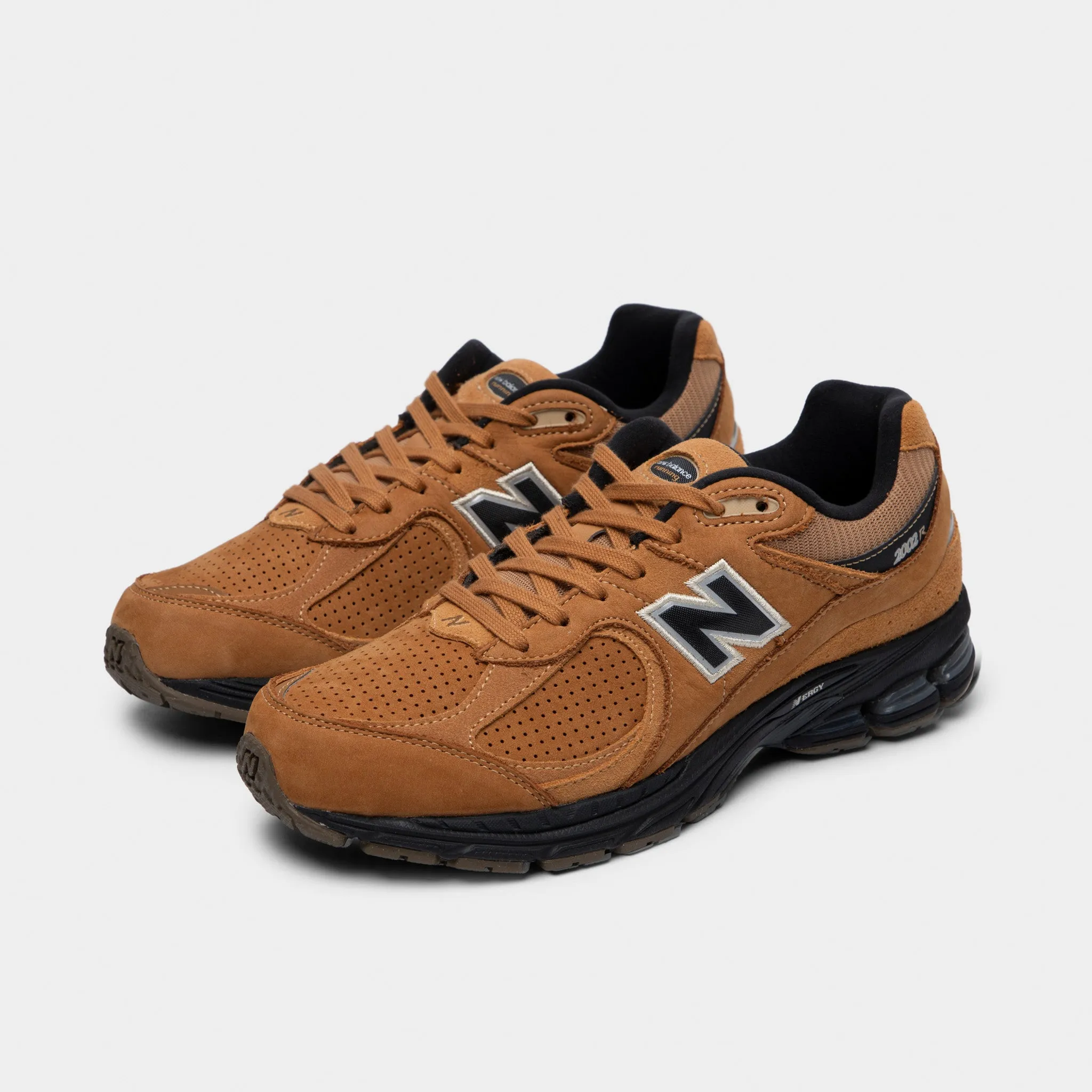 New Balance M2002REI Tobacco / Black - Bone