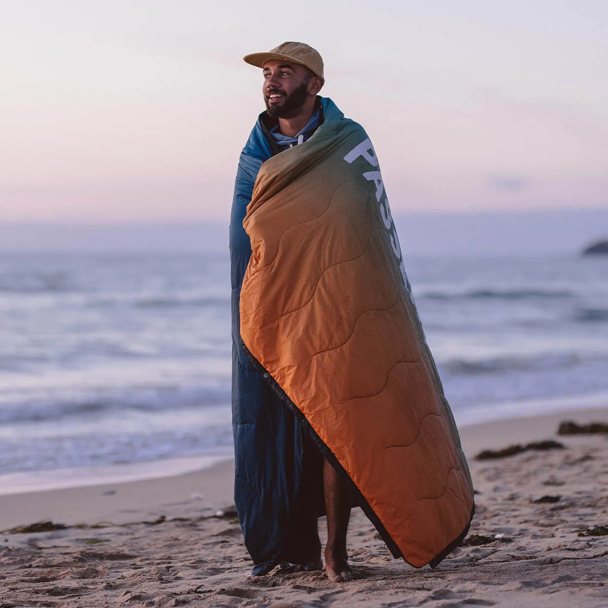 Nomadic Recycled Towel Blanket - Blue/Orange Fade