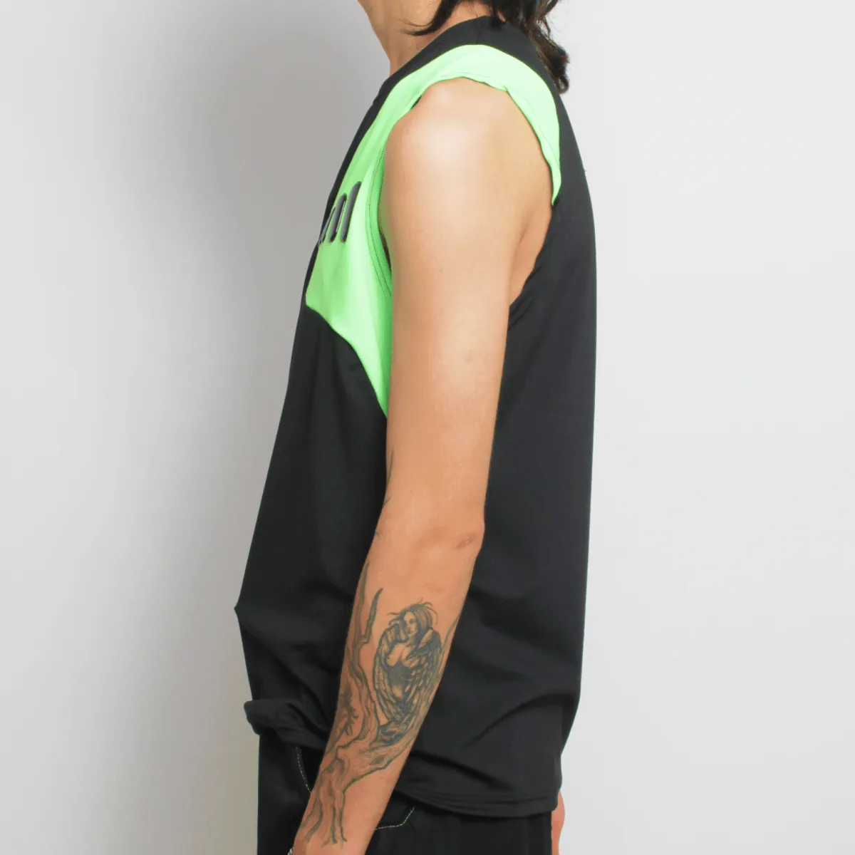 NUCLEONIC VEST BLACK MENS