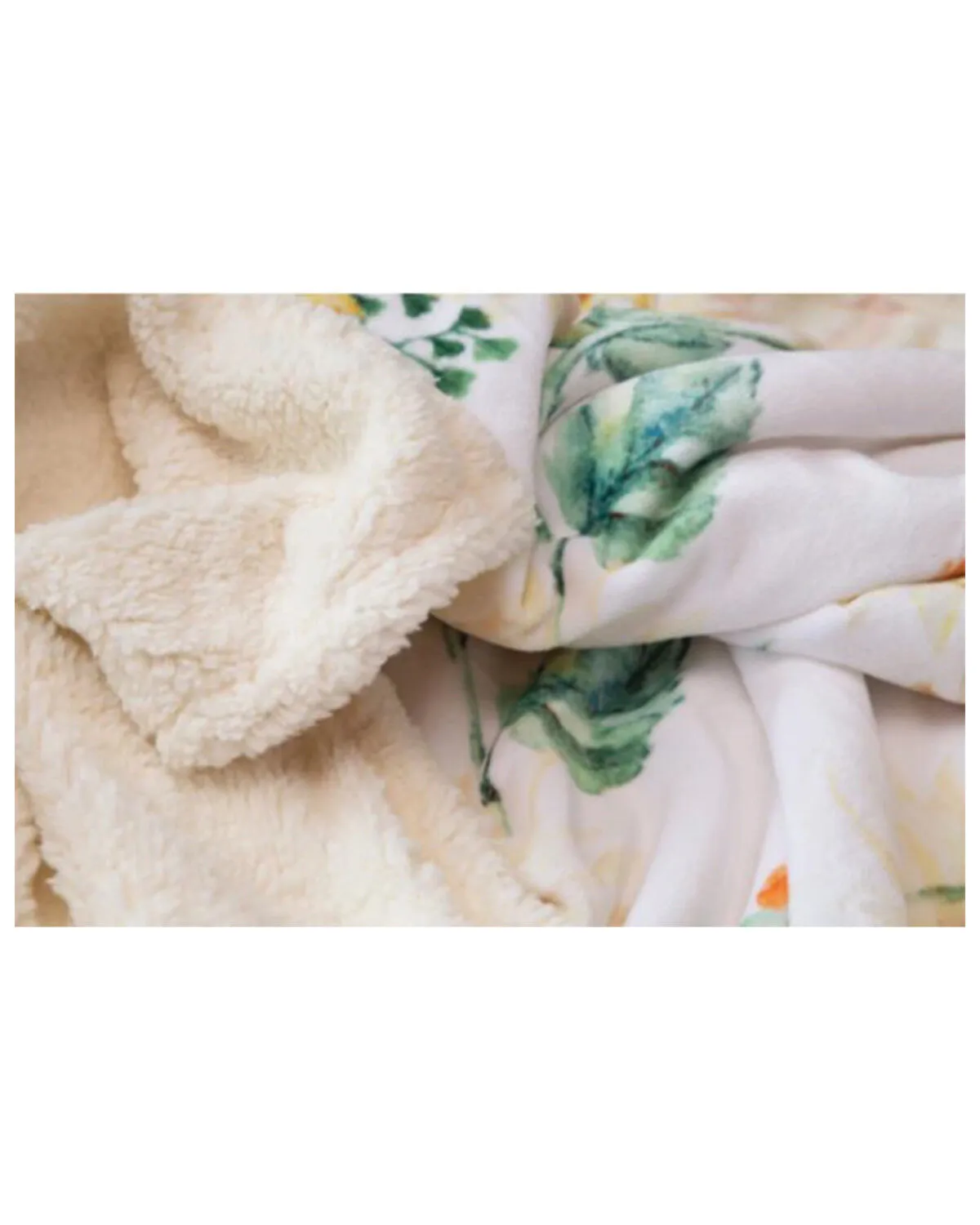 Product Name:  Carstens Home Sunflower Plush Throw Blanket