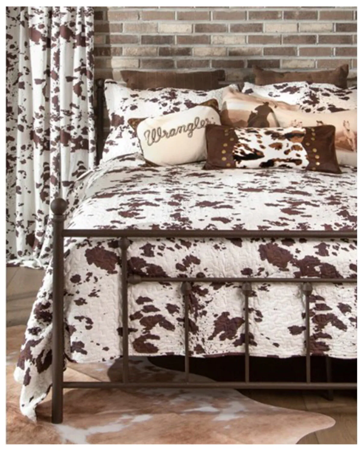 Product Name:  Wrangler Cowhide Quilt Set - King