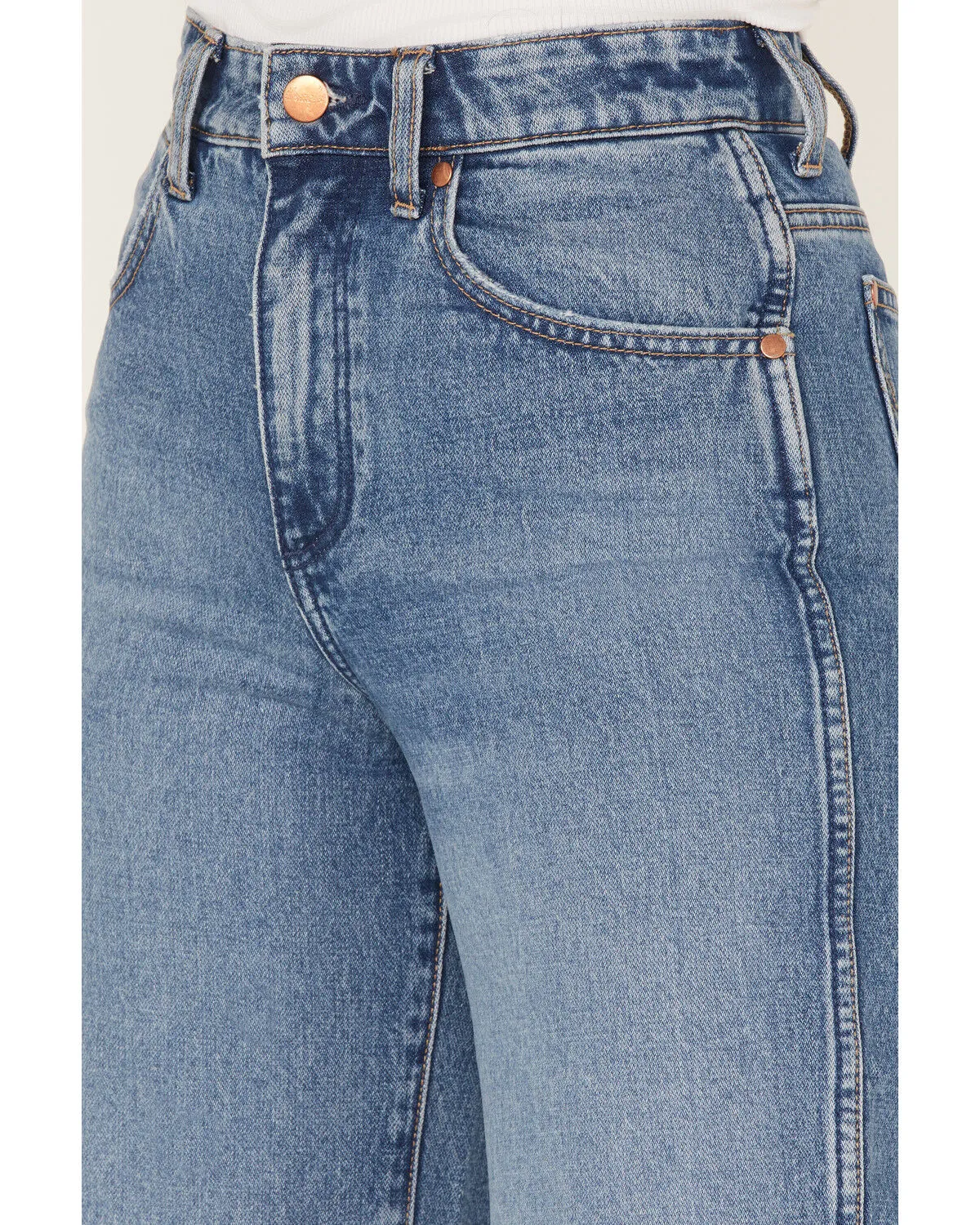 Product Name:  Wrangler Women's Medium Wash High Rise Relaxed Mom Jeans