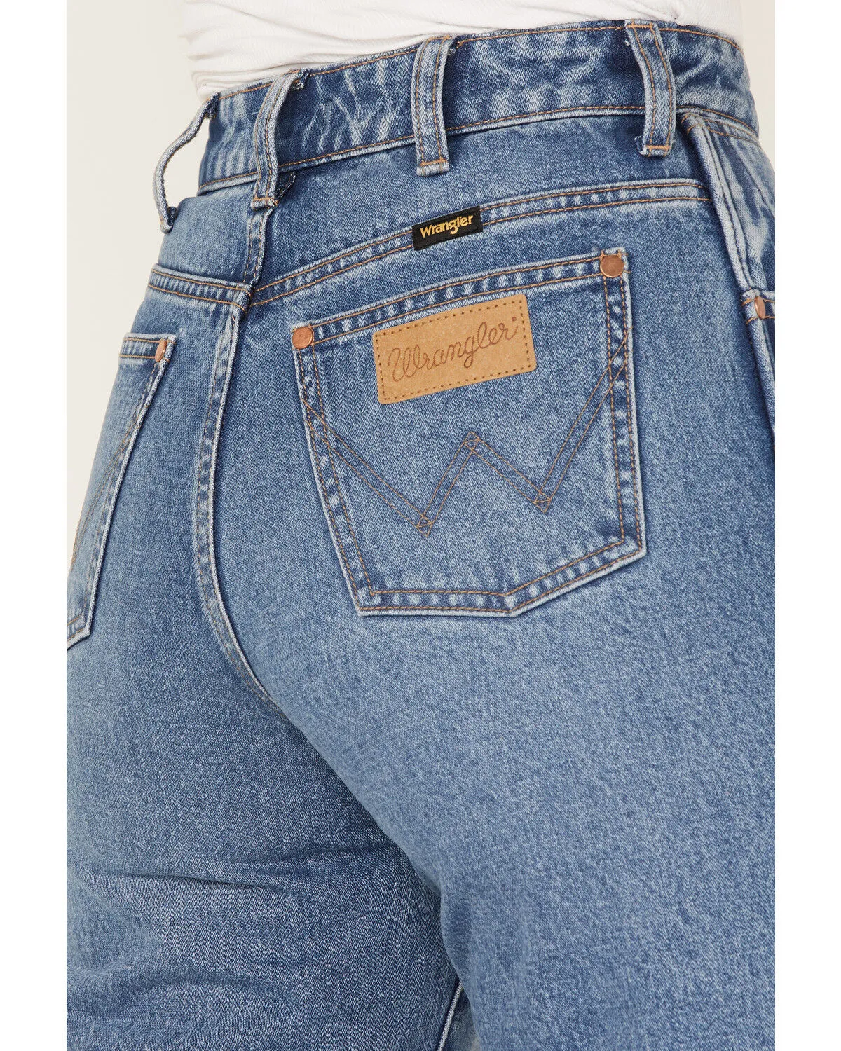 Product Name:  Wrangler Women's Medium Wash High Rise Relaxed Mom Jeans