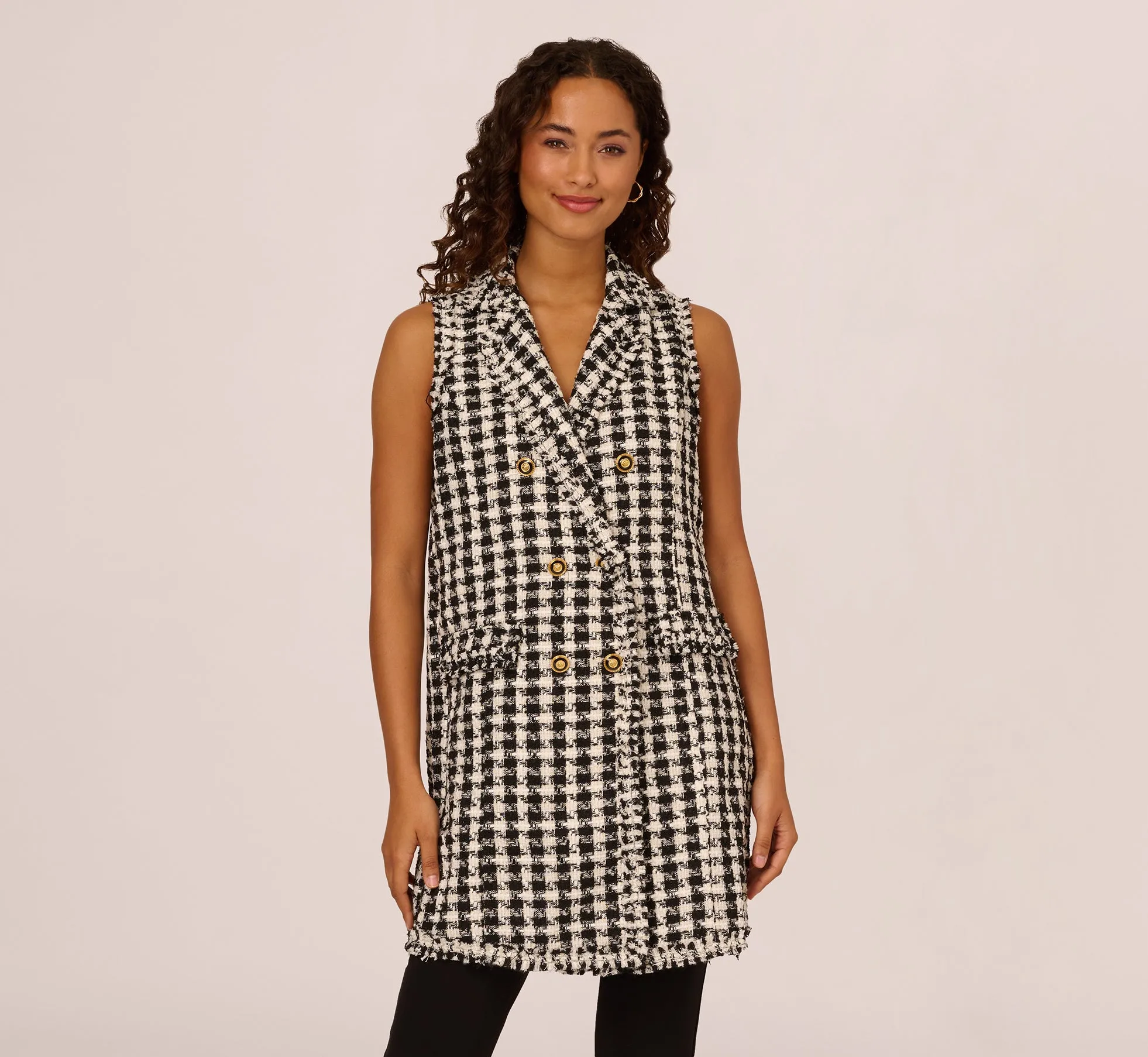 Sleeveless Houndstooth Duster Vest With Raw Edges In Black Ivory Boucle Houndstooth