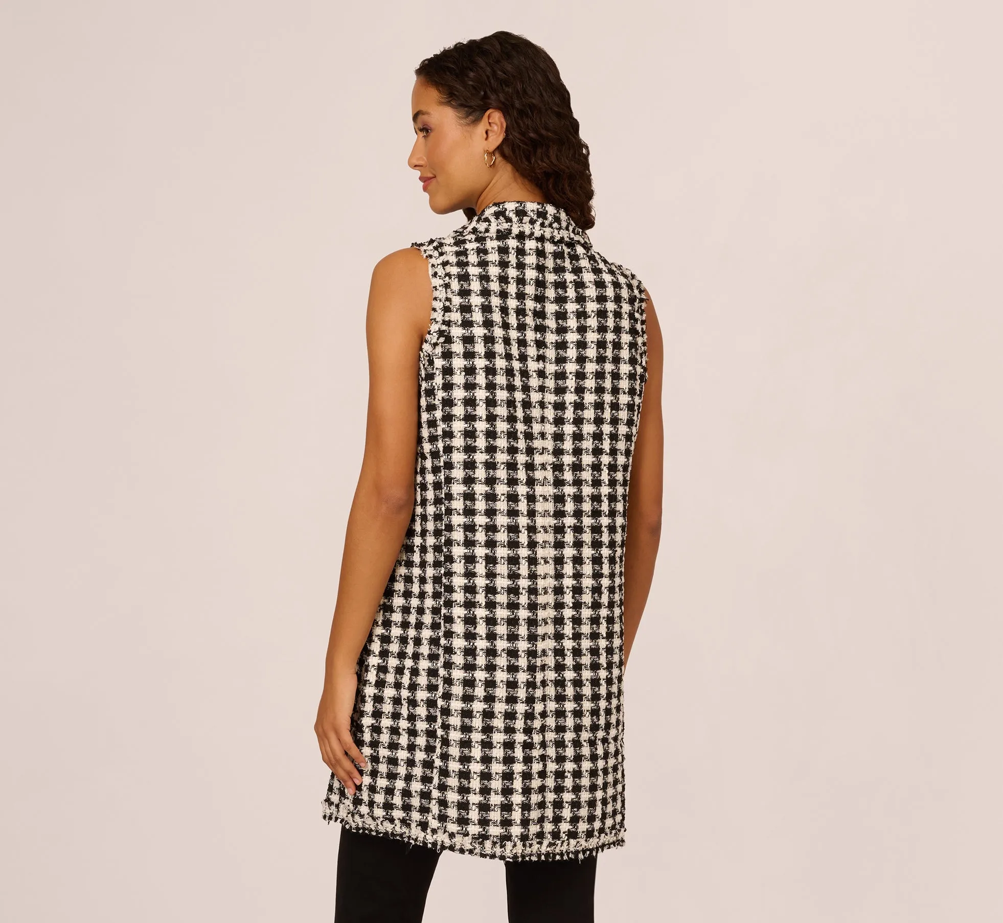 Sleeveless Houndstooth Duster Vest With Raw Edges In Black Ivory Boucle Houndstooth