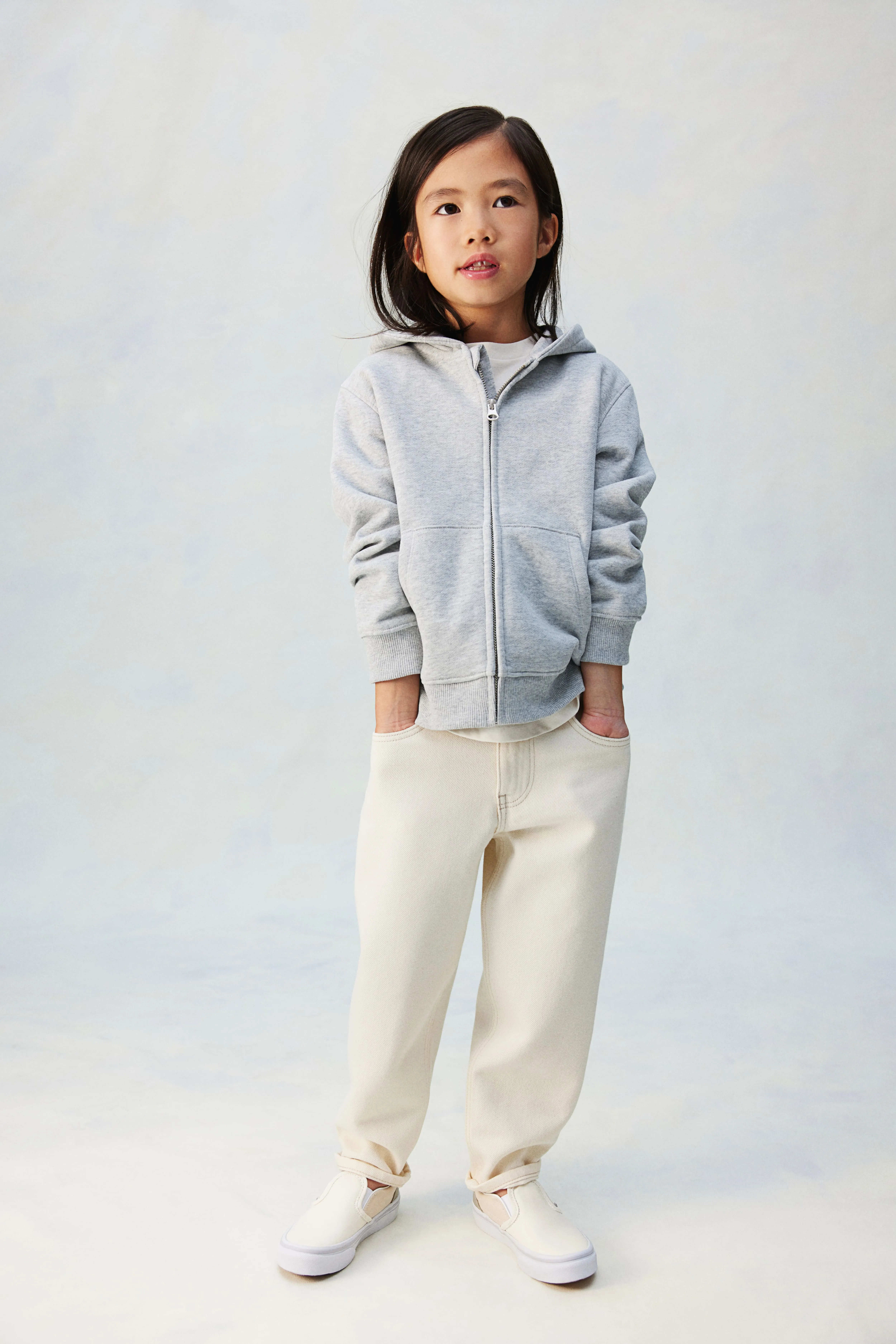 Tapered cotton-blend jeans - Regular waist - Long - Cream - Kids | H&M GB