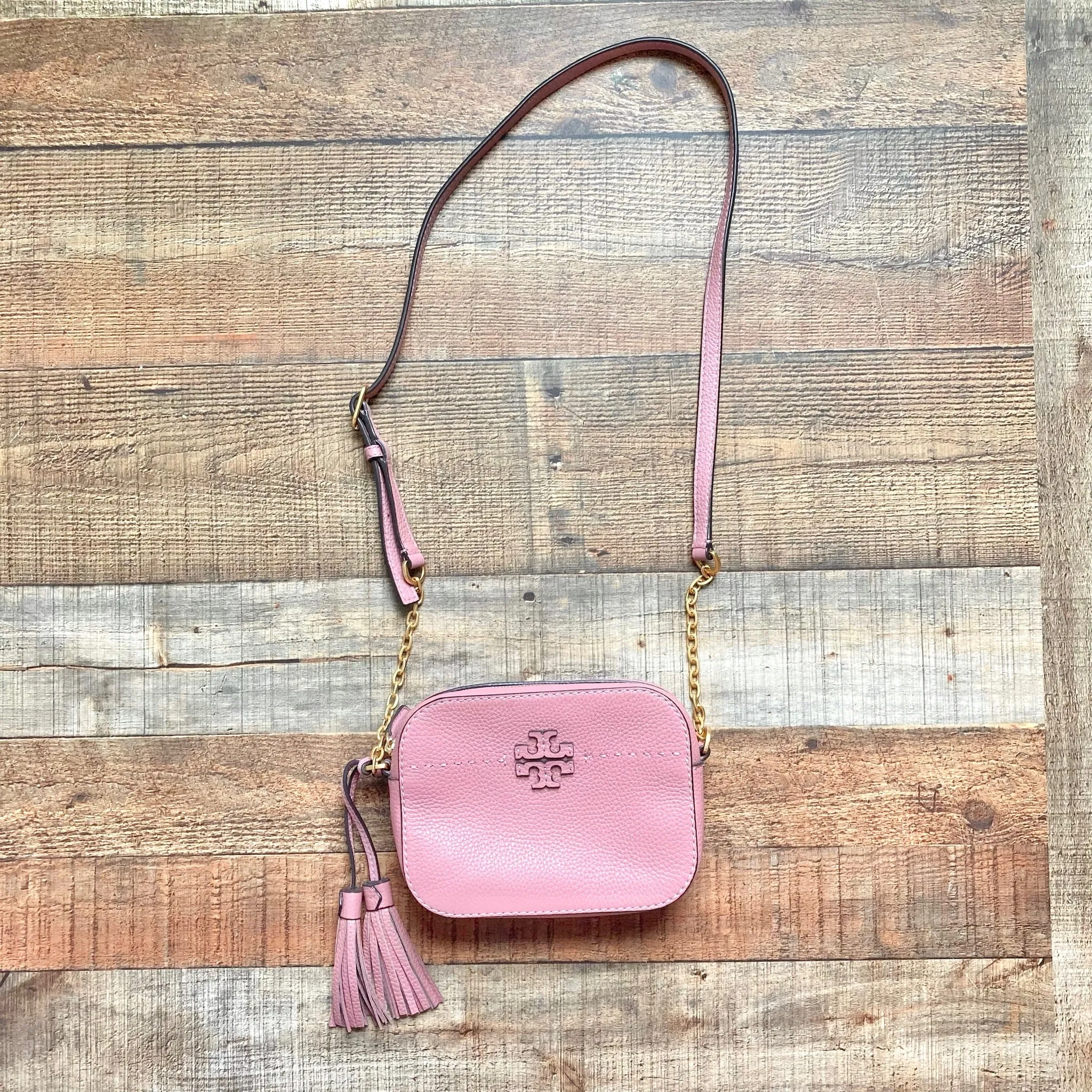 Tory Burch Pink Leather Camera Handbag (GREAT CONDITION)