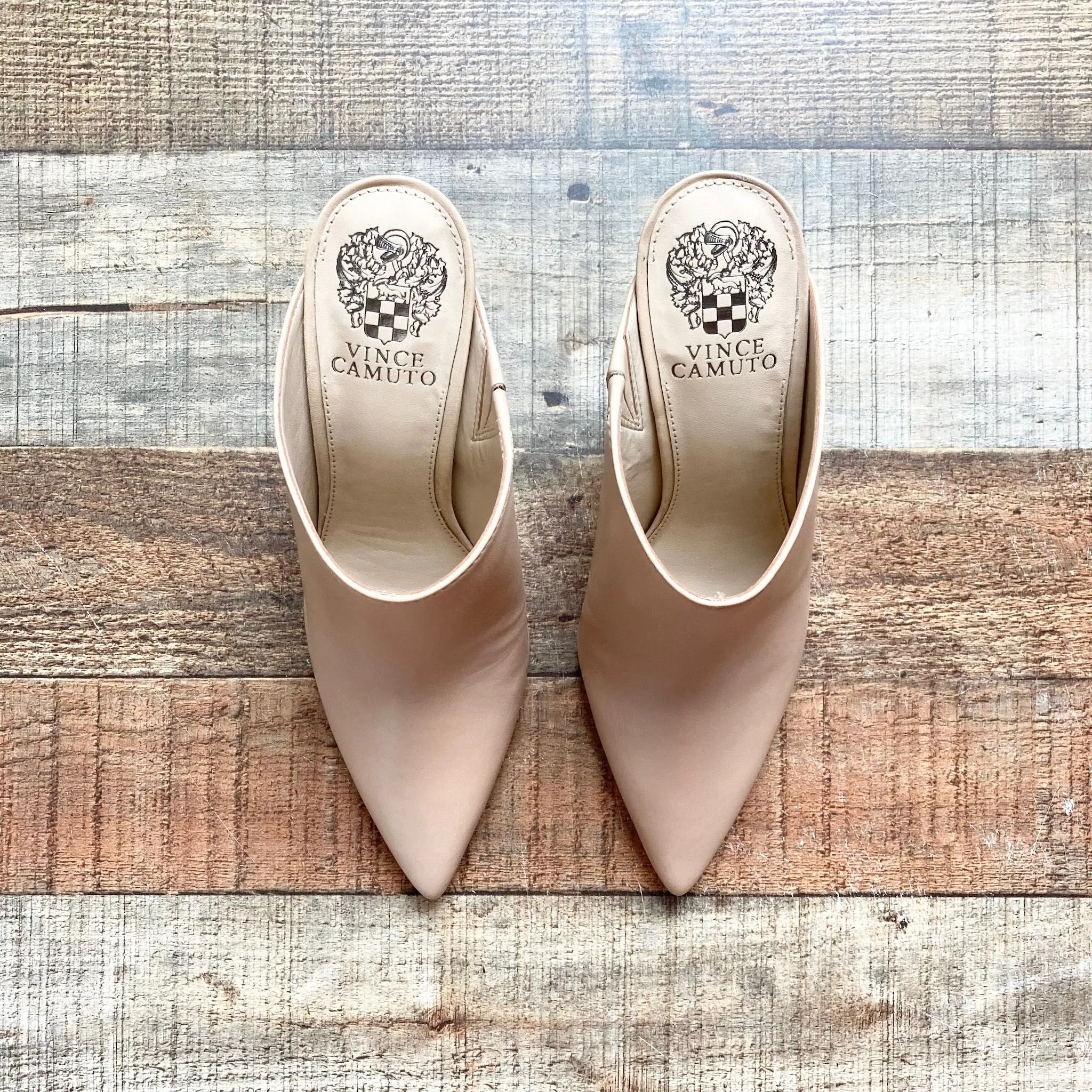 Vince Camuto Sandstone Super Soft Leather Heeled Mules- Size 7 (BRAND NEW CONDITION)